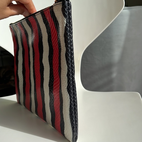 Clare V flat clutch - Picture 14 of 16